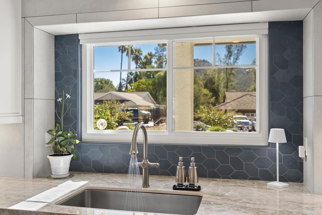 SD COUNTRY ESTATES - Residential
