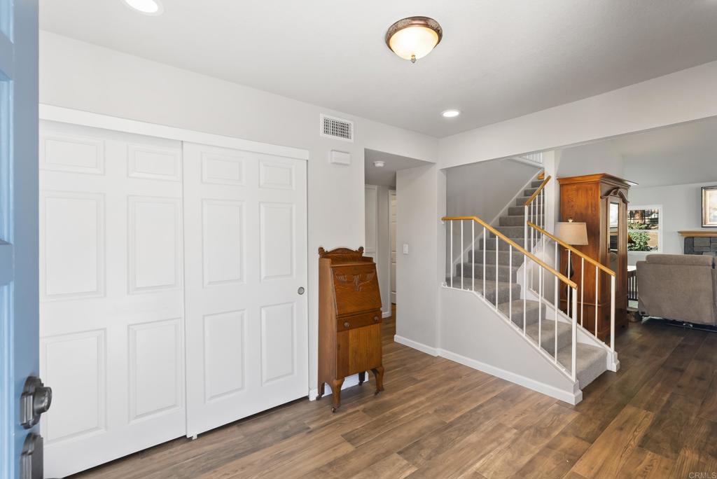SD COUNTRY ESTATES - Residential
