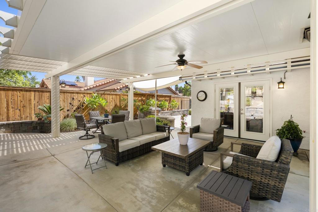 SD COUNTRY ESTATES - Residential