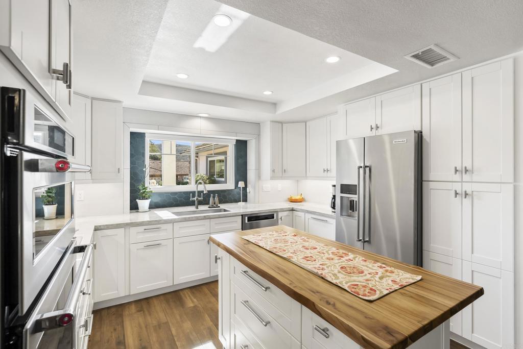 SD COUNTRY ESTATES - Residential