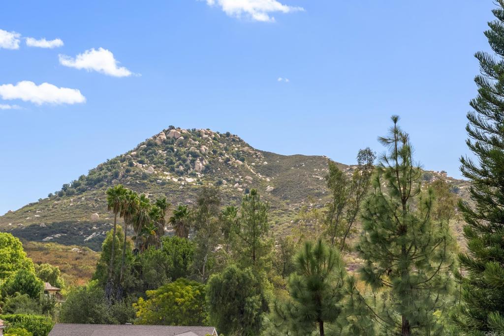 SD COUNTRY ESTATES - Residential