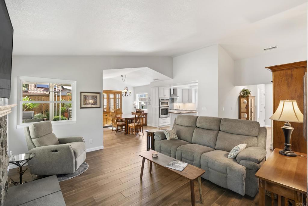 SD COUNTRY ESTATES - Residential