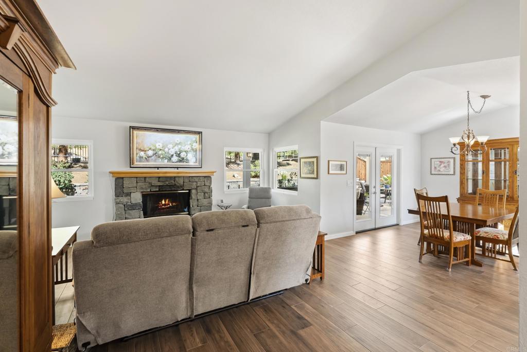 SD COUNTRY ESTATES - Residential