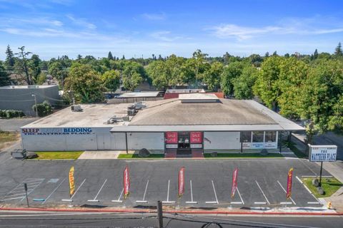 1120 Mchenry Avenue Modesto CA 95350