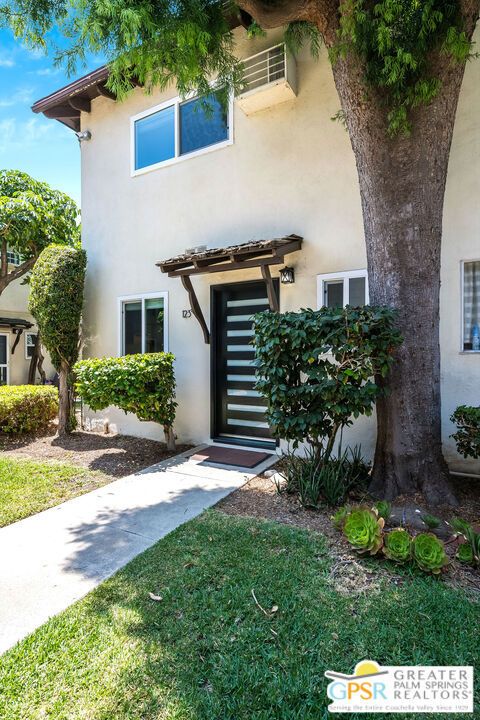 Photo of 241 S Avenue 57 Ave #123, Los Angeles, CA 90042 (MLS # 26834377PS)