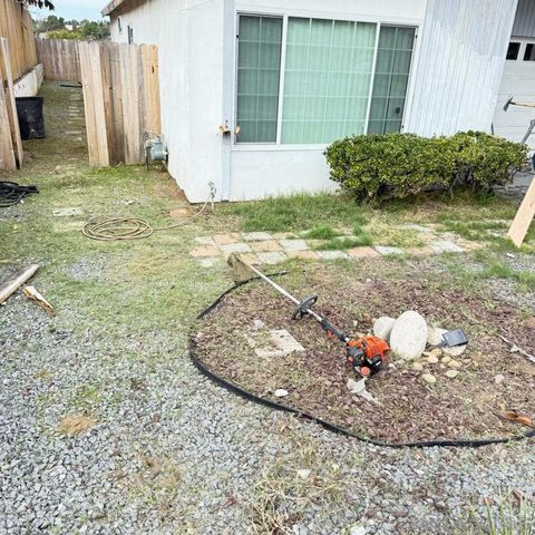 Photo of 1046 Bartlett Dr, Vista, CA 92084 (MLS # 250021104SD) Photo of 1046 Bartlett Dr, Vista, CA 92084 (MLS # 250021104SD)