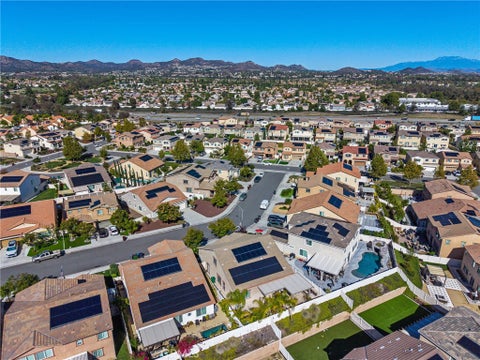 Tiny photo for 24209 Chestnut Oak St, Murrieta, CA 92562 (MLS # SW26231184)
