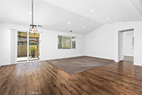 Tiny photo for 24209 Chestnut Oak St, Murrieta, CA 92562 (MLS # SW26231184)