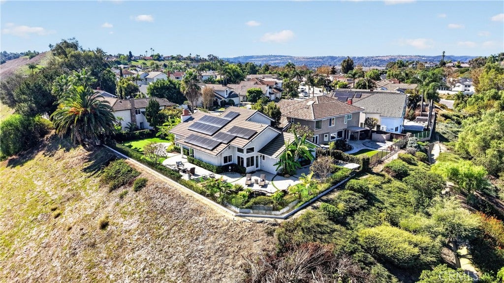 28601 Vista Ladera