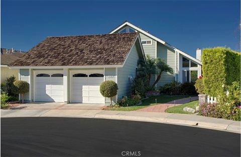 Photo of 2123 Yacht Yankee, Newport Beach, CA 92660 (MLS # NP25244997) Photo of 2123 Yacht Yankee, Newport Beach, CA 92660 (MLS # NP25244997)
