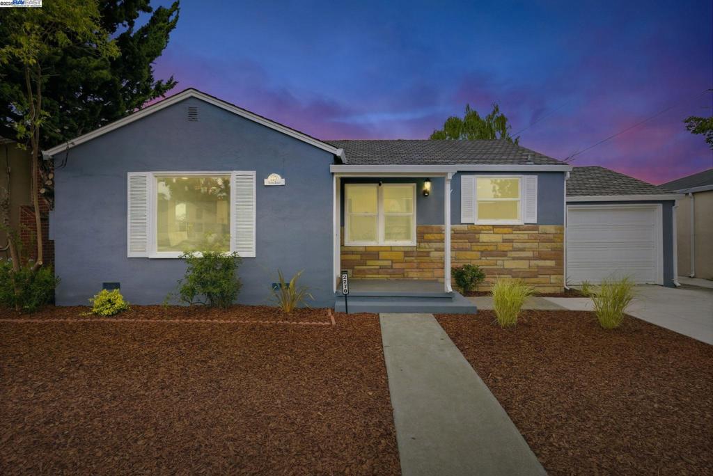 EDEN TOWNSHIP - Residential