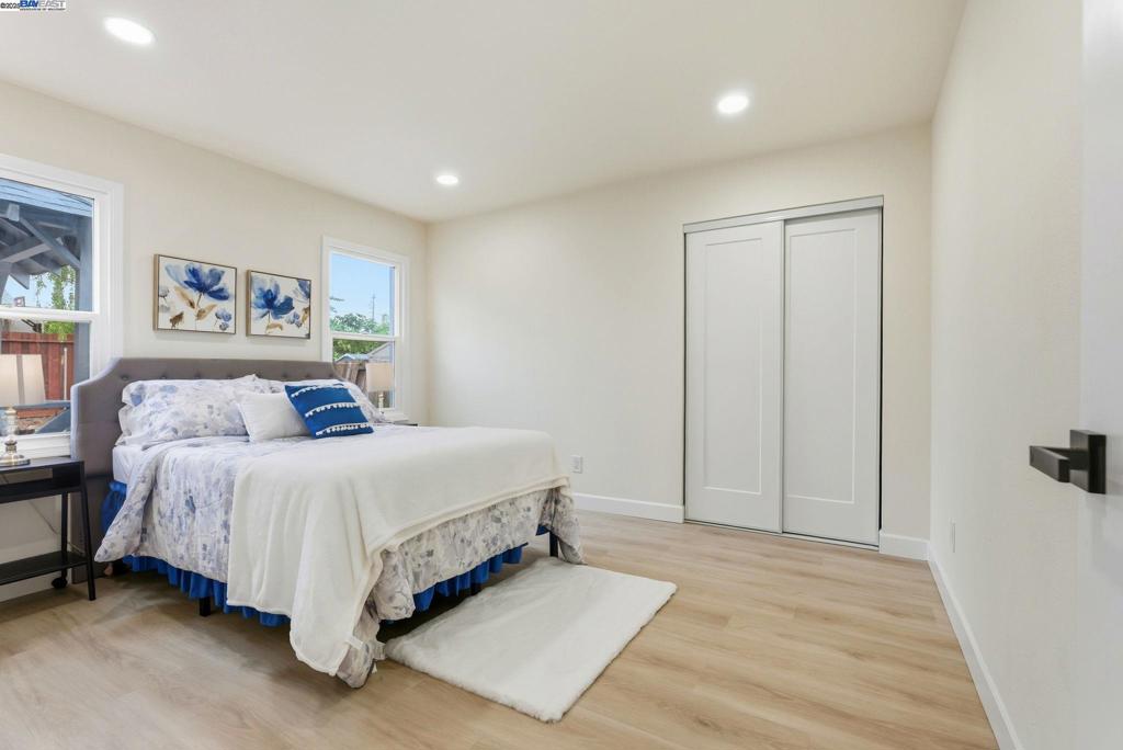 EDEN TOWNSHIP - Residential