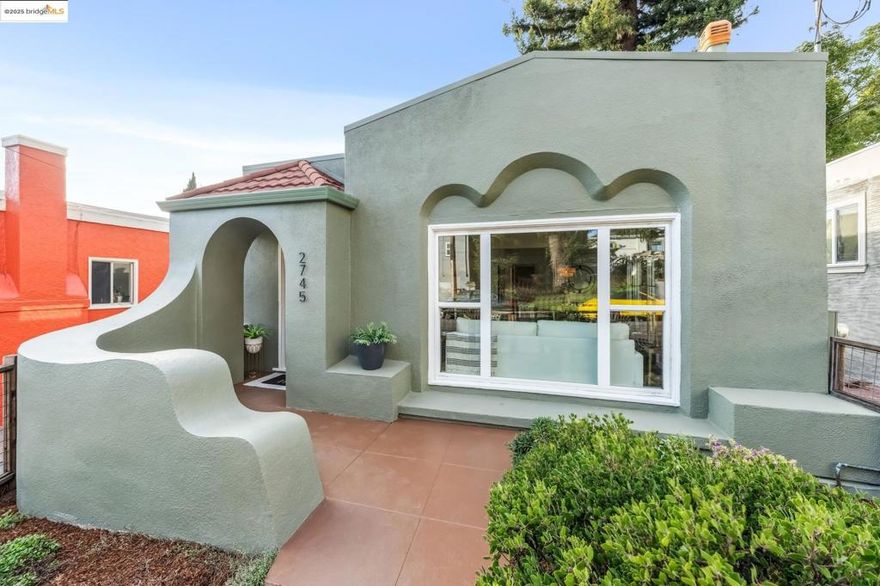 Move right into this lovely Reservior Hill split level Mediterranean bungalow on a quiet cul de sac! The mature garden in the fenced front yard and artful sculptural stuccowork welcome you into the charming and extensively upgraded home. Generously proportioned 2 bedrooms plus adjacent flex room (perfect for home office or nursery), updated kitchen and bathroom, beautiful light, gleaming hardwood floors, fireplace, built-ins, dual pane windows, central heat and AC, newer roof, significant foundation upgrades/work, all copper water piping and major electrical upgrades. Lower level utility and storage area including a half bath and an attached garage. Peaceful rear patio and garden for BBQs, relaxation and play. Convenient to parks, shops, restaurants and transportation options. Reservior Hill was featured in the San Francisco Chronicle as "the hottest real estate neighborhood in the Bay Area" in 2021. Come see​​‌​​​​‌​​‌‌​​‌​​​‌‌​​​‌​​‌‌​​​‌​‌​​​‌‌​ why!