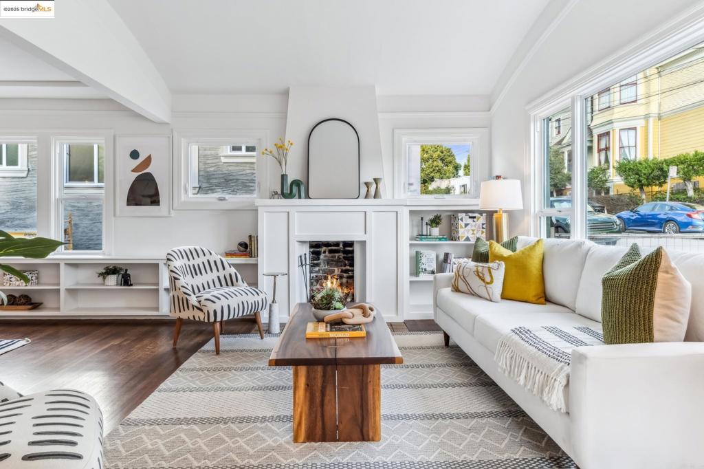 RESERVOIR HILLS - Residential