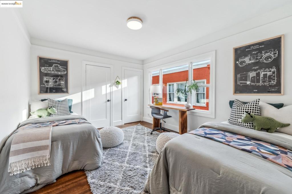 RESERVOIR HILLS - Residential