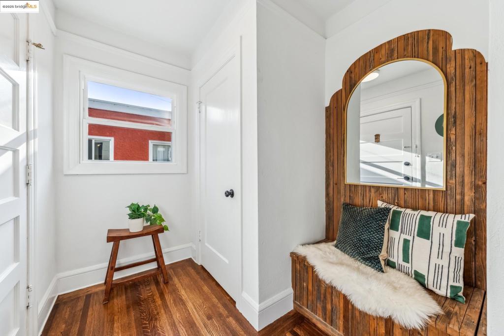 RESERVOIR HILLS - Residential