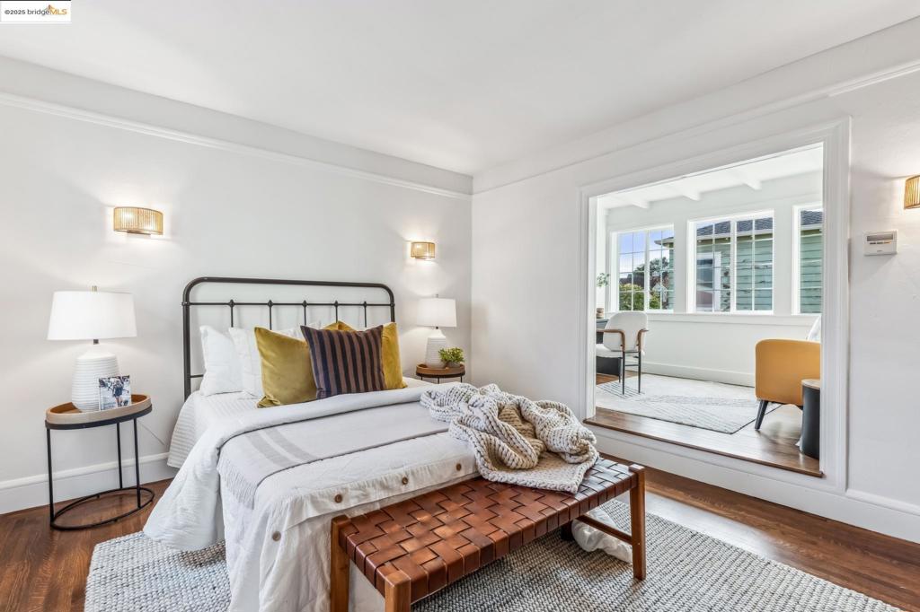 RESERVOIR HILLS - Residential