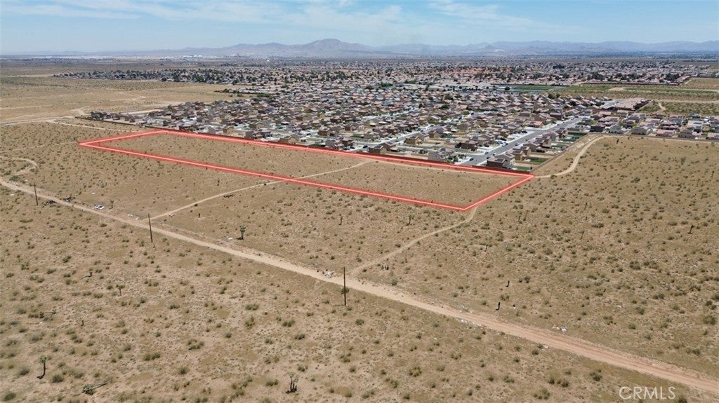 0 N of Palmdale Rd