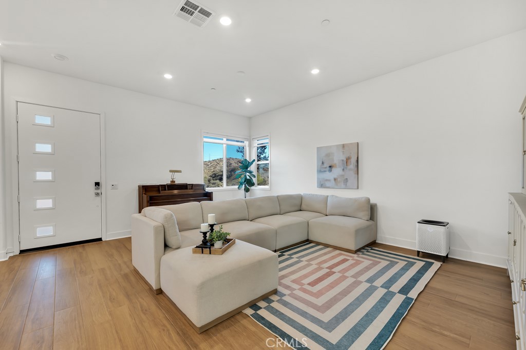 Rowan (ROWAN5P) - Residential