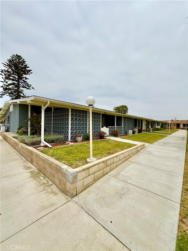 13800 Annandale Dr 38F