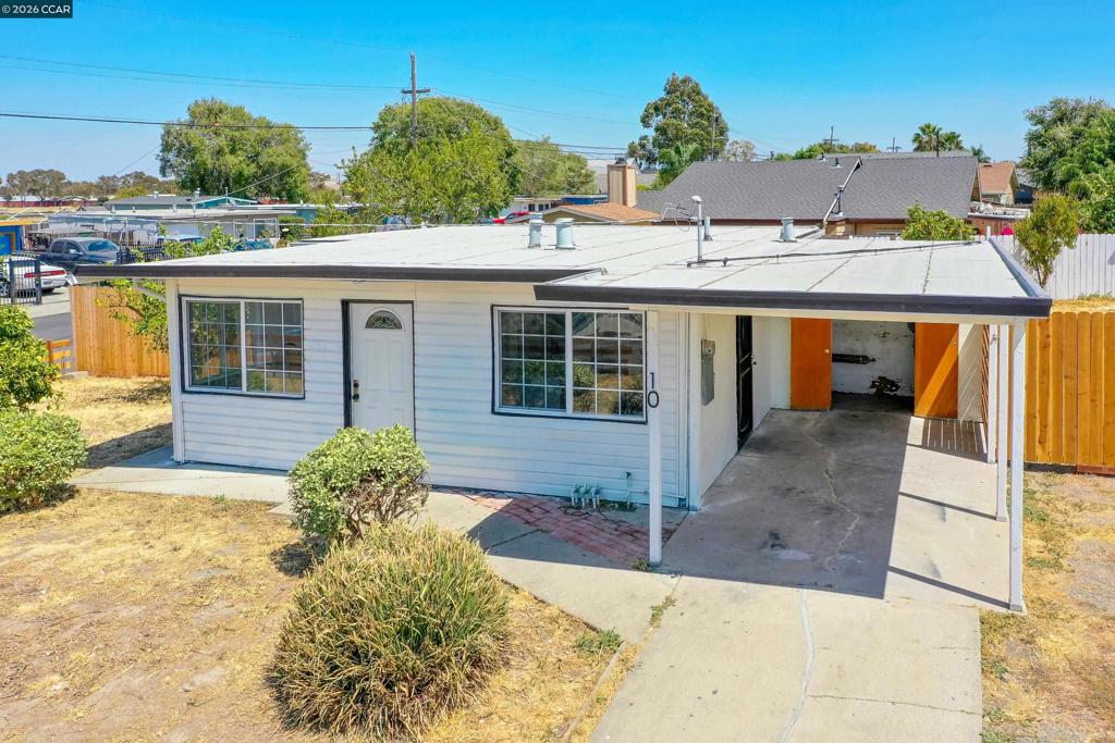 10 Canal Dr