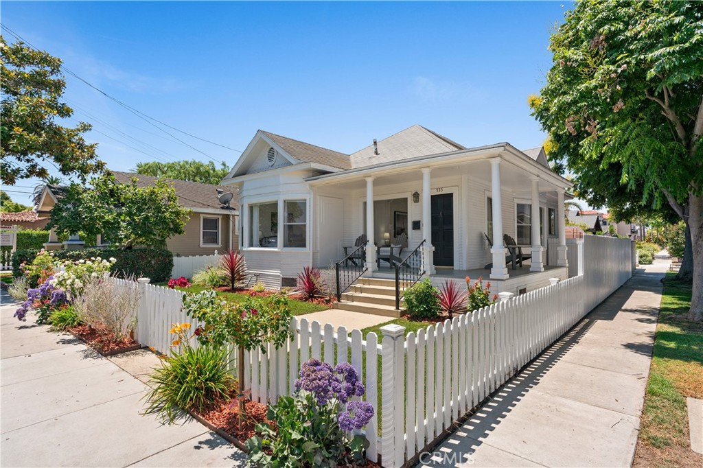 535 Roswell Avenue