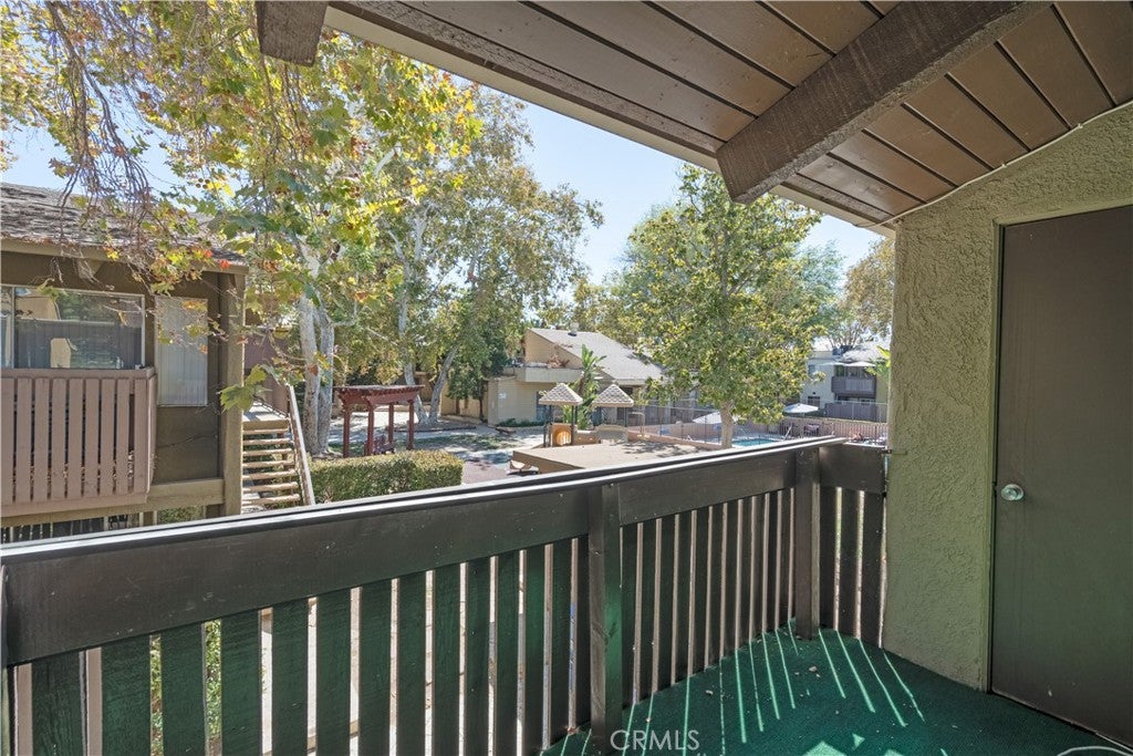 18350 Hatteras ST 206, Tarzana CA 91356