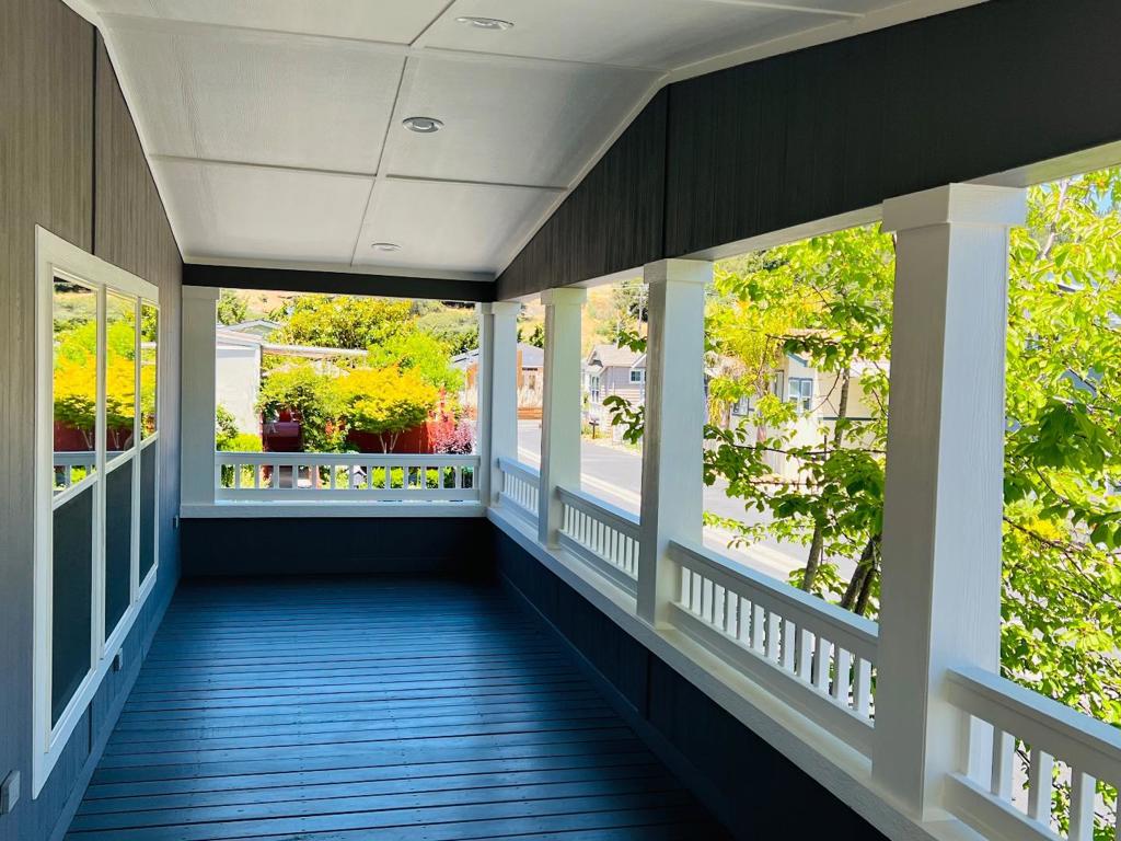 79 Plumosa Lane 79