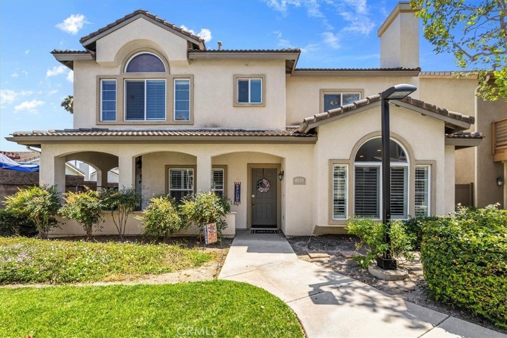 4939 Plumtree Court