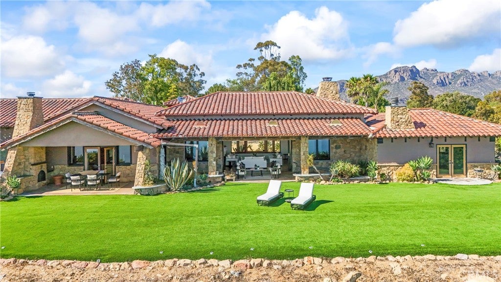 10936 Pacific View