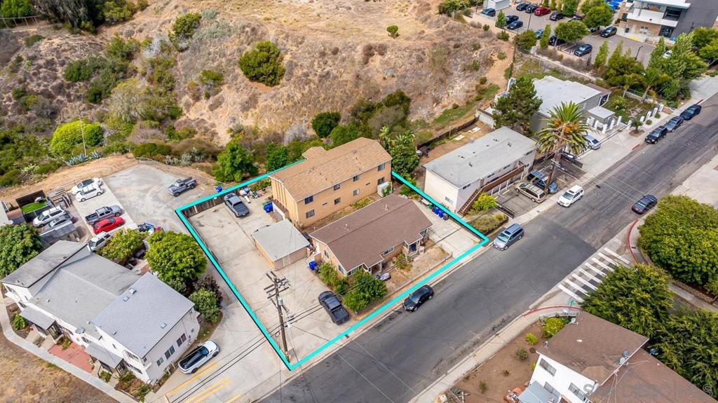 6736 Kelly St.