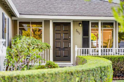 Photo of 2433 W Hedding Street, San Jose, CA 95128 (MLS # ML82051691)