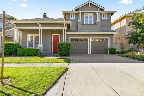 Photo of 2004 Gossamer Avenue, Redwood City, CA 94065 (MLS # ML82039583)