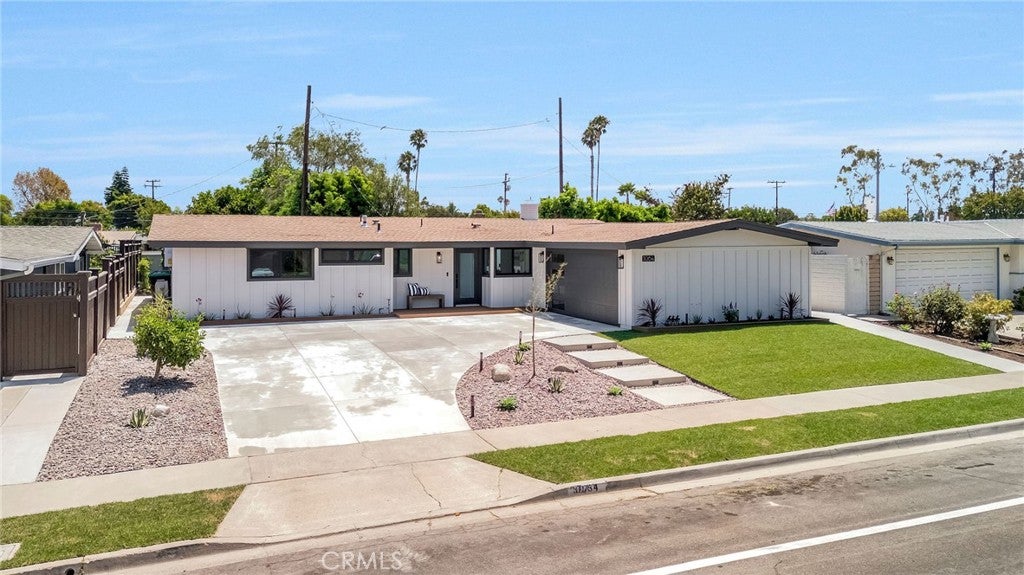 3064 Gibraltar, Costa Mesa CA 92626 - Photo 45