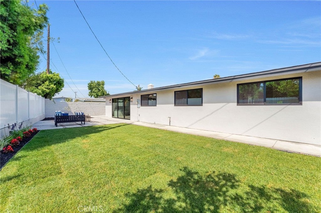 3064 Gibraltar, Costa Mesa CA 92626 - Photo 42