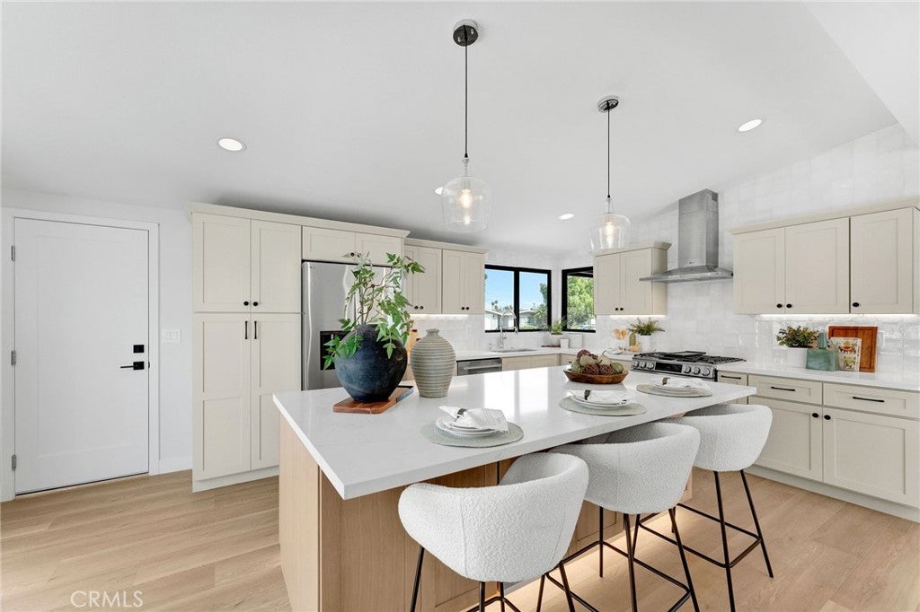 3064 Gibraltar, Costa Mesa CA 92626 - Photo 15
