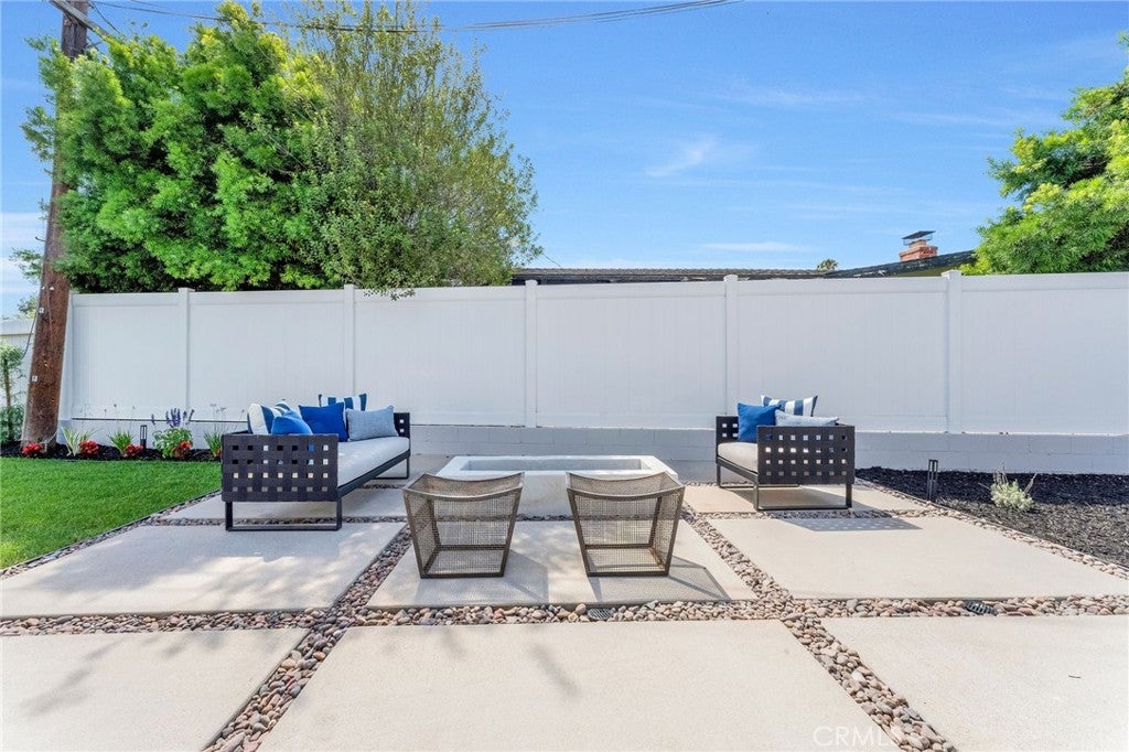 3064 Gibraltar, Costa Mesa CA 92626 - Photo 34