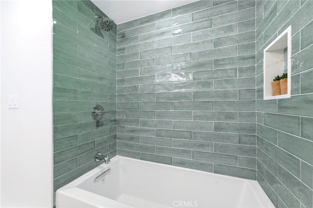 3064 Gibraltar, Costa Mesa CA 92626 - Photo 24