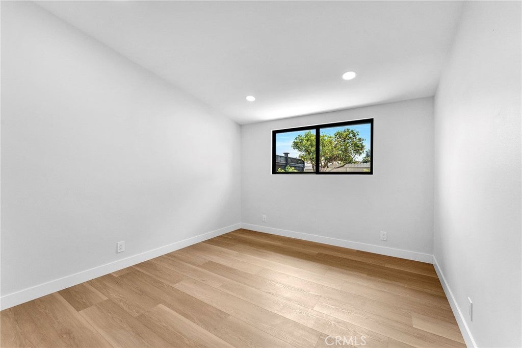 3064 Gibraltar, Costa Mesa CA 92626 - Photo 30