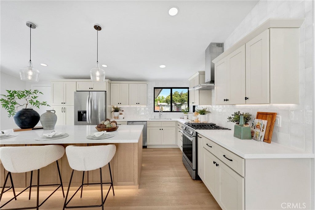 3064 Gibraltar, Costa Mesa CA 92626 - Photo 8