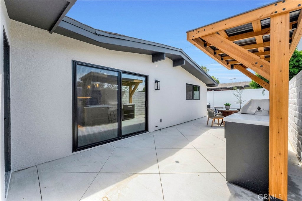 3064 Gibraltar, Costa Mesa CA 92626 - Photo 39