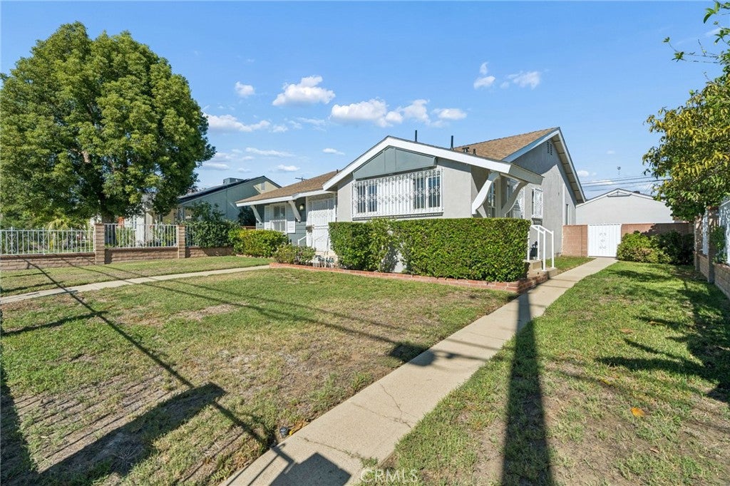 9250 Arleta