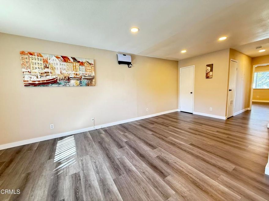 Just minutes from the beach. Property is ready for tenant to move in immediately. Utilities will be paid by the tenants. Security deposit will be 1~2 month depending on applicant's credit & income. Pets are ok, but maximum two in total and will require an additional security deposit for the pets.
