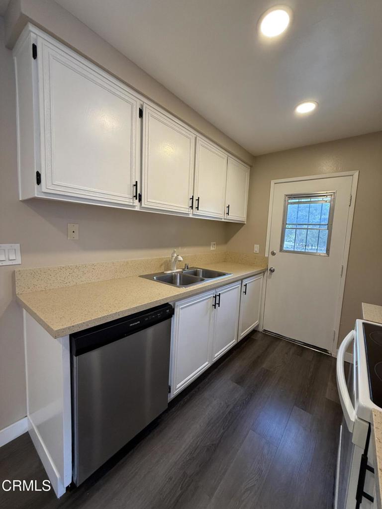 Marina Village - 2121 - Residential Lease