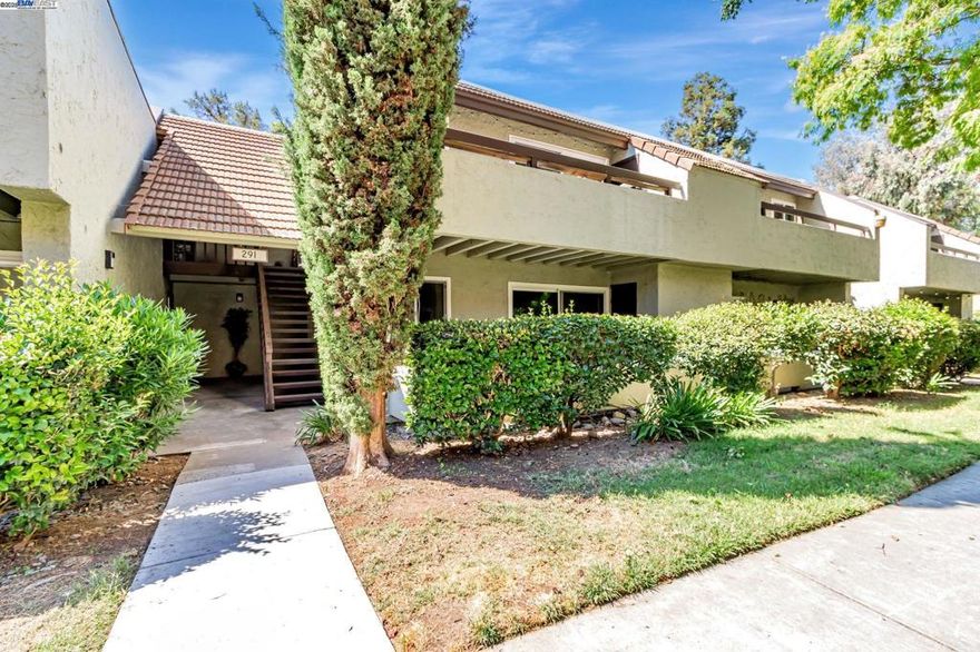 Spacious Ground Floor condo - No Stairs! In the beloved Tradewinds community. You will LOVE the Peaceful Location, as well as the Modern Kitchen that includes: New Quartz Countertops, New Backsplash, New Sink, Stainless Steel Appliances, Stylish Cabinets. Step into the Dining Room with a modern 6-light Chandelier, and a Spacious Living Room that connects via a Glass Door to a Cozy Patio for you to enjoy the outdoor California weather! The Primary Bedroom features a spacious Walk-In Closet! New Flooring and New Recessed Lights throughout. Updated Bathroom! The Clubhouse includes every amenity that you could possible want: Gym, Indoor Pool, Hot Tub, Table Tennis (Ping Pong), Racquetball Court, Pool (Billiards) Tables, Full-size Basketball Court, and Tennis Courts. Close to: Children's Playground, Coy Park, Martial Cottle Park, Freeways, and so much more! MUST SEE! Do Not miss it!