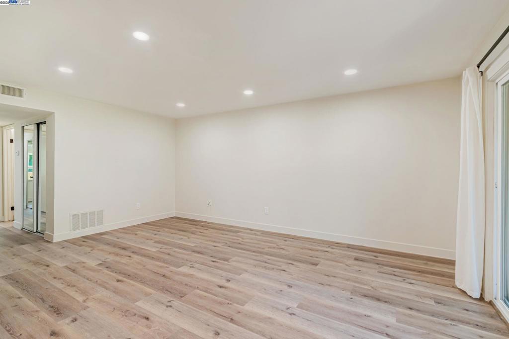 Not Listed - Residential