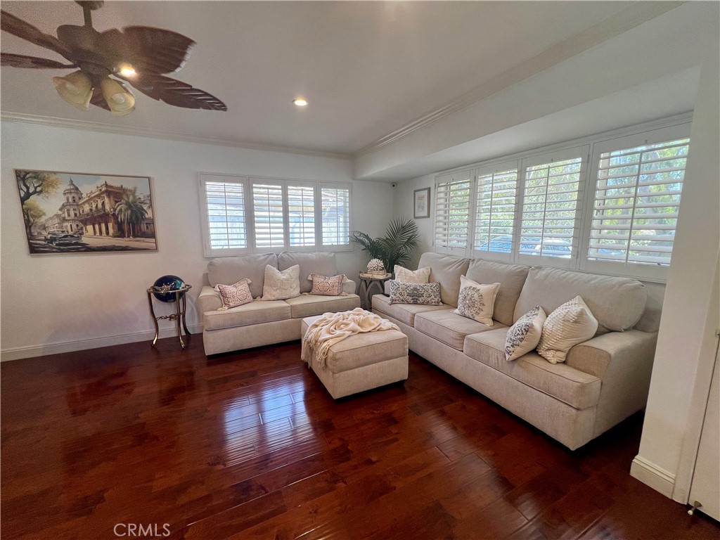 3421 N Palos Verdes Drive N