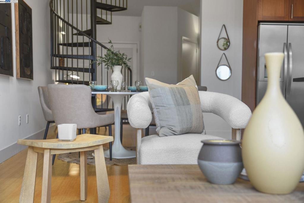 EMERYVILLE - Residential