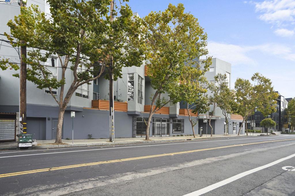 EMERYVILLE - Residential