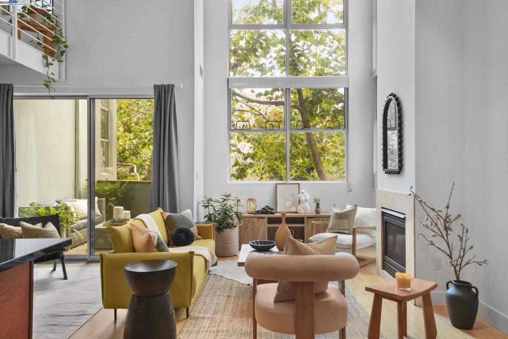 EMERYVILLE - Residential